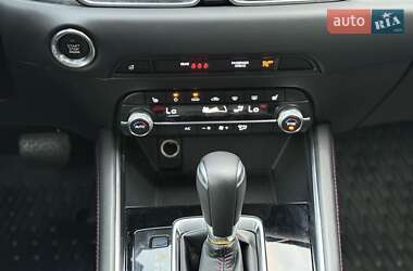 Позашляховик / Кросовер Mazda CX-5 2020 в 