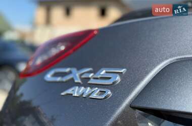 Внедорожник / Кроссовер Mazda CX-5 2015 в 