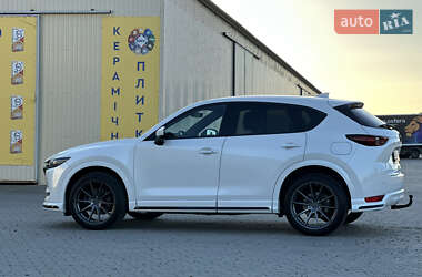 Позашляховик / Кросовер Mazda CX-5 2019 в 