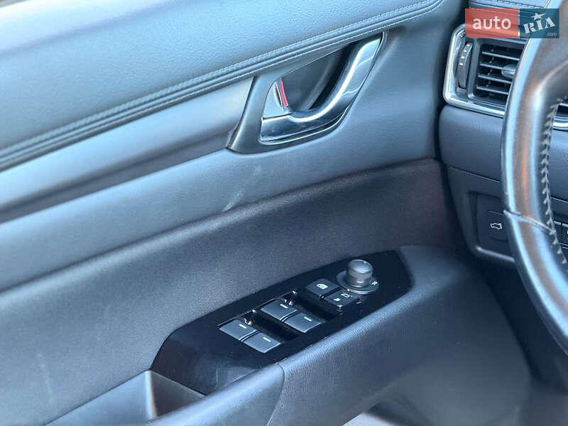 Внедорожник / Кроссовер Mazda CX-5 2018 в Киеве фото 11 Внедорожник / Кроссовер Mazda CX-5 2018 в Киеве