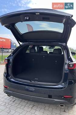 Позашляховик / Кросовер Mazda CX-5 2024 в 