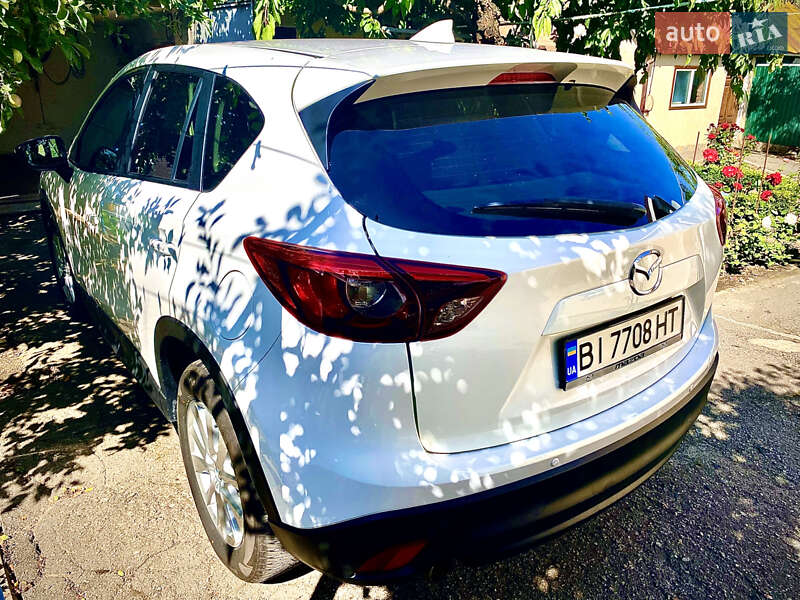 Внедорожник / Кроссовер Mazda CX-5 2015 в Гадяче