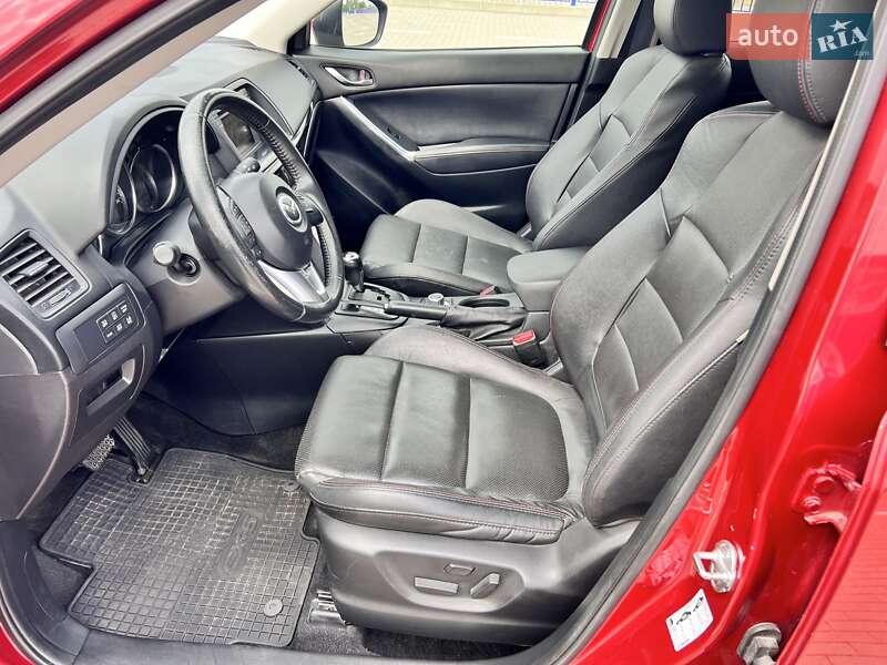 Позашляховик / Кросовер Mazda CX-5 2013 в Нововолинську