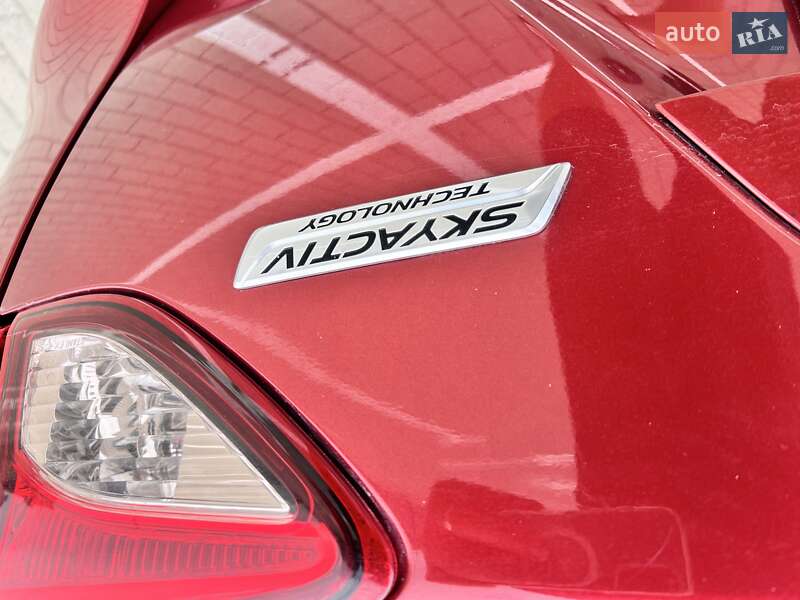 Позашляховик / Кросовер Mazda CX-5 2013 в Нововолинську