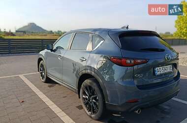 Позашляховик / Кросовер Mazda CX-5 2024 в 