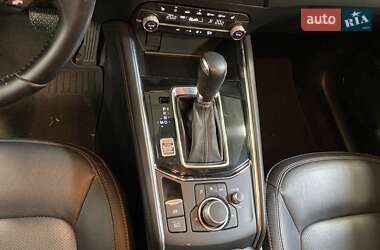 Позашляховик / Кросовер Mazda CX-5 2019 в 