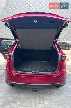 Внедорожник / Кроссовер Mazda CX-5 2017 в 
