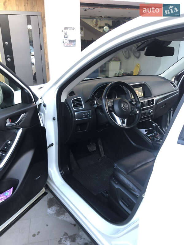 Внедорожник / Кроссовер Mazda CX-5 2015 в Ровно