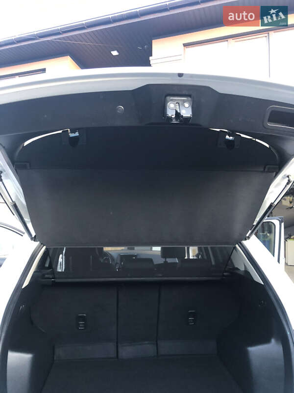 Внедорожник / Кроссовер Mazda CX-5 2015 в Ровно
