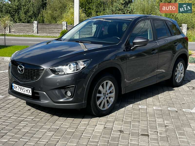 Позашляховик / Кросовер Mazda CX-5 2014 в 