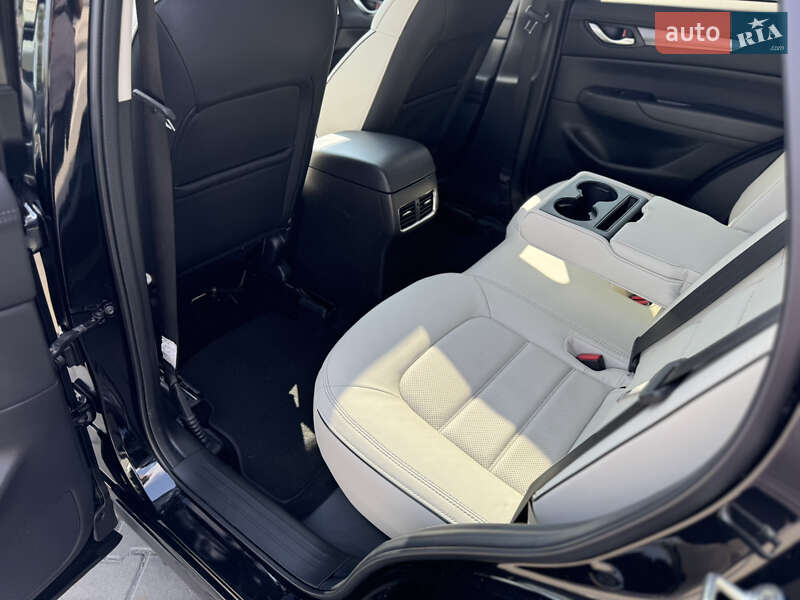 Внедорожник / Кроссовер Mazda CX-5 2024 в Днепре