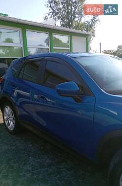 Позашляховик / Кросовер Mazda CX-5 2012 в 