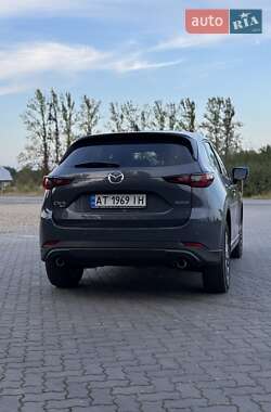 Позашляховик / Кросовер Mazda CX-5 2024 в 