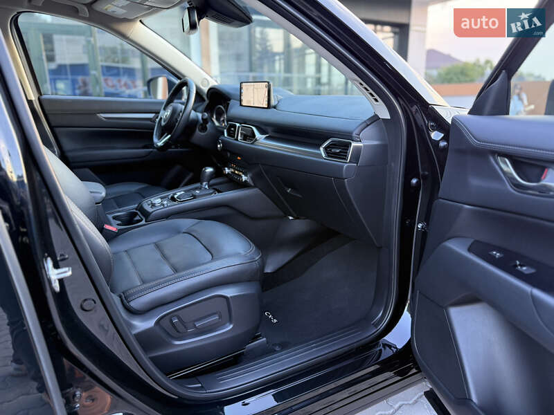 Внедорожник / Кроссовер Mazda CX-5 2022 в Черновцах