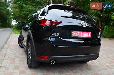 Позашляховик / Кросовер Mazda CX-5 2021 в 