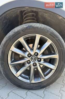 Позашляховик / Кросовер Mazda CX-5 2016 в 