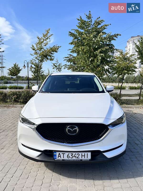 Позашляховик / Кросовер Mazda CX-5 2018 в Івано-Франківську