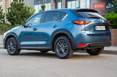 Внедорожник / Кроссовер Mazda CX-5 2021 в 