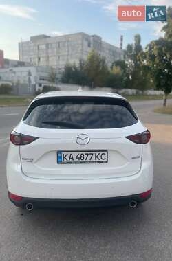 Внедорожник / Кроссовер Mazda CX-5 2017 в 