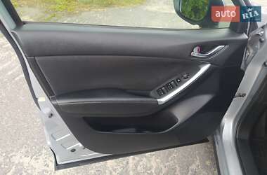 Позашляховик / Кросовер Mazda CX-5 2016 в 