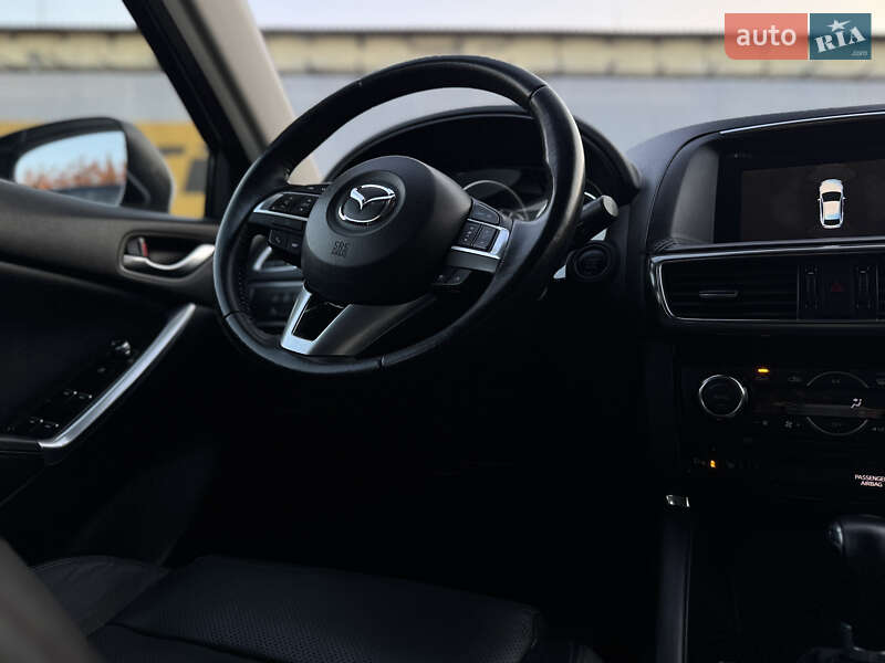 Позашляховик / Кросовер Mazda CX-5 2015 в Луцьку