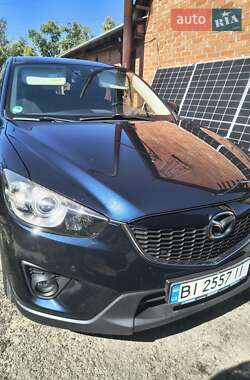 Позашляховик / Кросовер Mazda CX-5 2014 в 