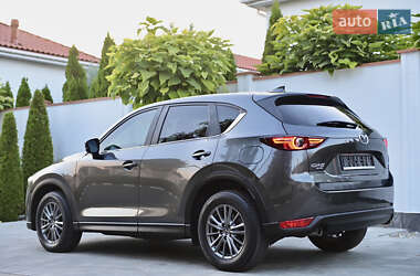 Внедорожник / Кроссовер Mazda CX-5 2018 в 