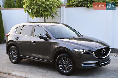 Внедорожник / Кроссовер Mazda CX-5 2018 в 