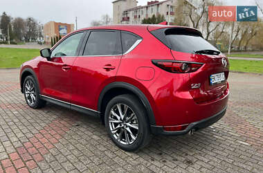 Позашляховик / Кросовер Mazda CX-5 2021 в 