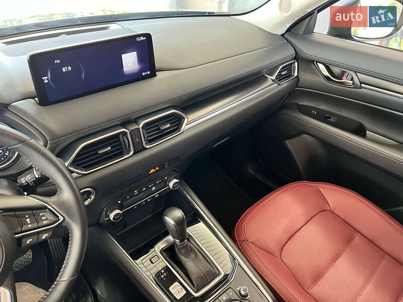 Внедорожник / Кроссовер Mazda CX-5 2022 в Николаеве