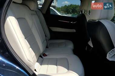 Позашляховик / Кросовер Mazda CX-5 2019 в 