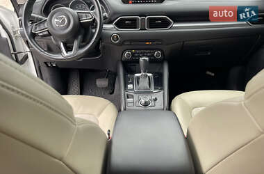 Внедорожник / Кроссовер Mazda CX-5 2017 в 