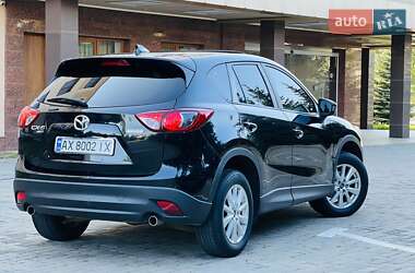 Позашляховик / Кросовер Mazda CX-5 2013 в 