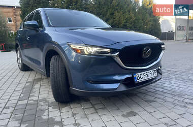 Позашляховик / Кросовер Mazda CX-5 2020 в 