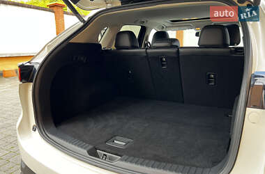 Позашляховик / Кросовер Mazda CX-5 2022 в 