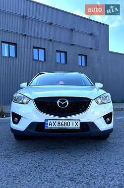 Позашляховик / Кросовер Mazda CX-5 2013 в 