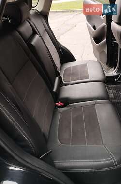 Внедорожник / Кроссовер Mazda CX-5 2014 в 