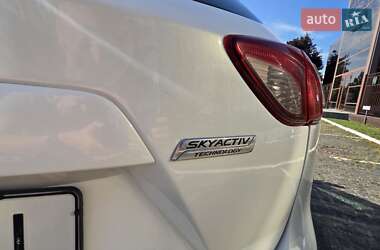 Позашляховик / Кросовер Mazda CX-5 2013 в 