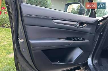 Позашляховик / Кросовер Mazda CX-5 2018 в 
