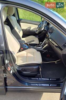 Позашляховик / Кросовер Mazda CX-5 2014 в 