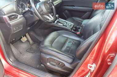 Позашляховик / Кросовер Mazda CX-5 2017 в 