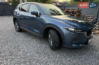 Внедорожник / Кроссовер Mazda CX-5 2017 в 