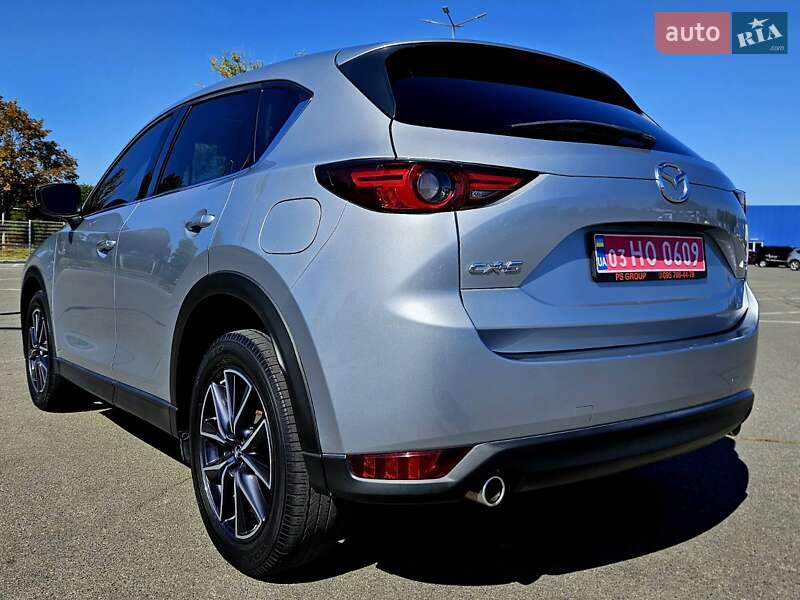 Позашляховик / Кросовер Mazda CX-5 2017 в Дніпрі