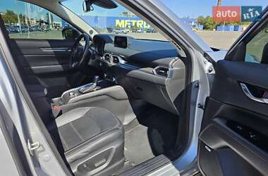 Позашляховик / Кросовер Mazda CX-5 2017 в 
