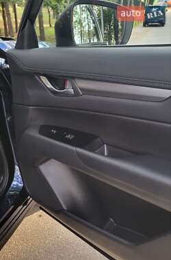 Внедорожник / Кроссовер Mazda CX-5 2018 в 