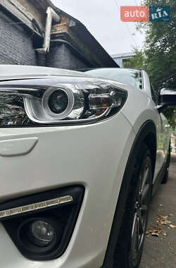Позашляховик / Кросовер Mazda CX-5 2013 в 