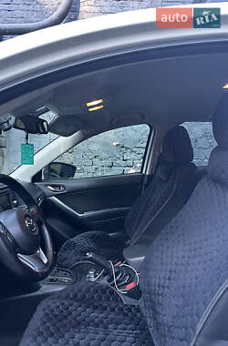 Позашляховик / Кросовер Mazda CX-5 2013 в 