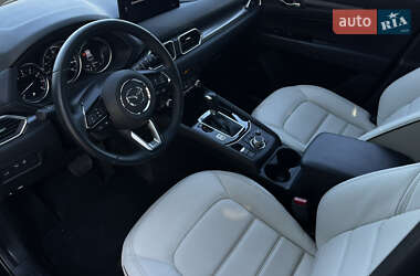 Позашляховик / Кросовер Mazda CX-5 2024 в 