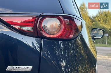Позашляховик / Кросовер Mazda CX-5 2019 в 
