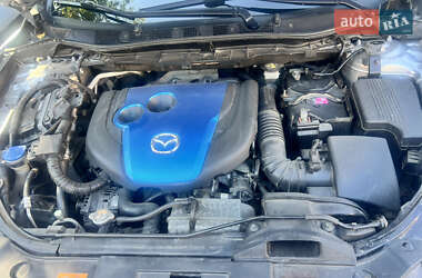 Позашляховик / Кросовер Mazda CX-5 2012 в 